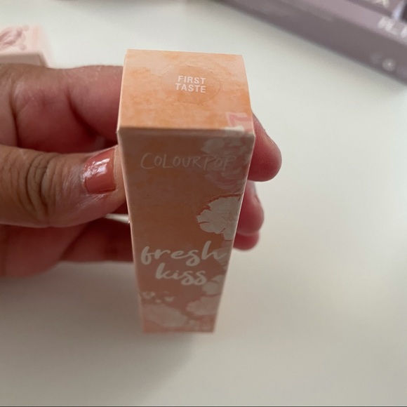 ColourPop first taste
lip crème - Picture 2 of 3